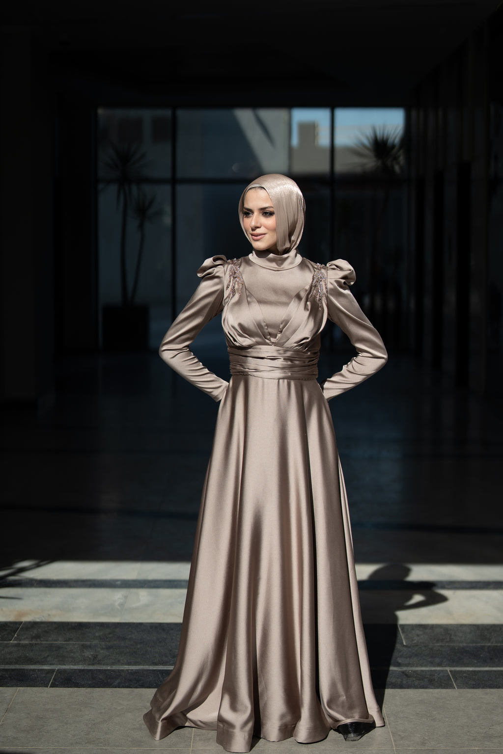 Layla Dress - Champagne